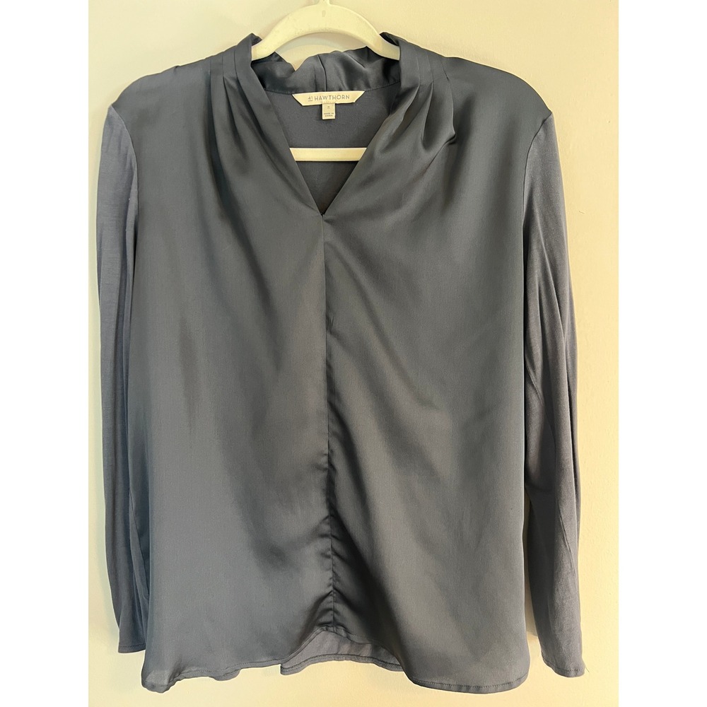 41 Hawthorn Mixed Media Pleated V-Neck Blouse Gray M SFWOGR013
